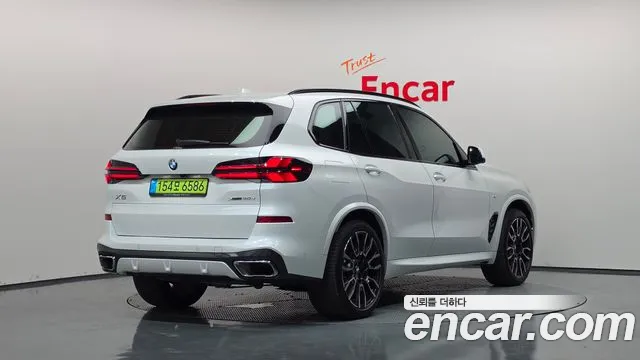 BMW X5 — Фото автомобиля 2