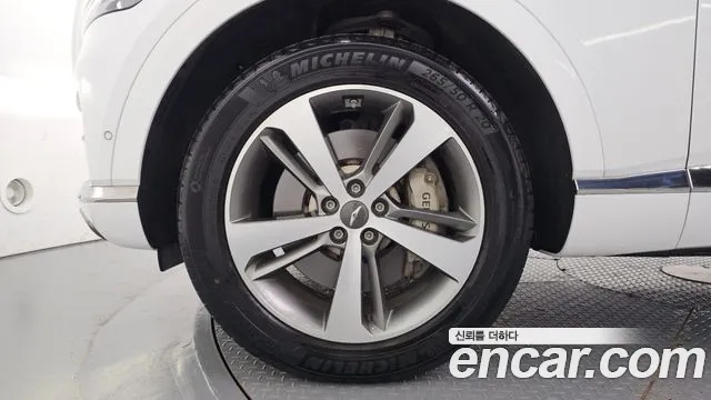 Genesis GV80 — Фото автомобиля 5
