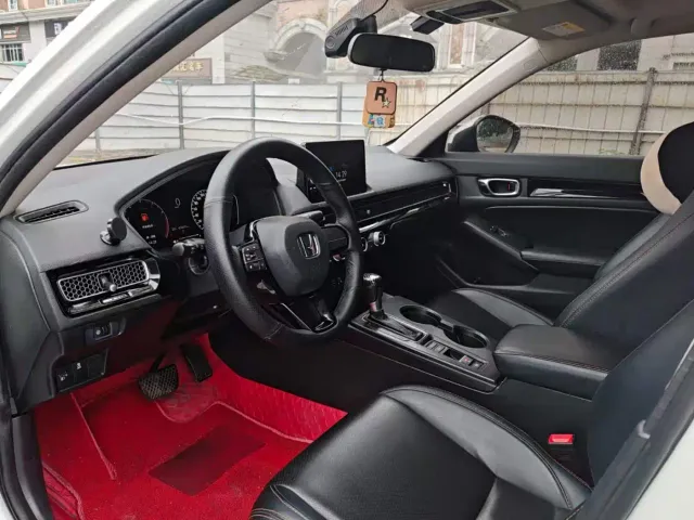 Honda Civic — Фото автомобиля 4