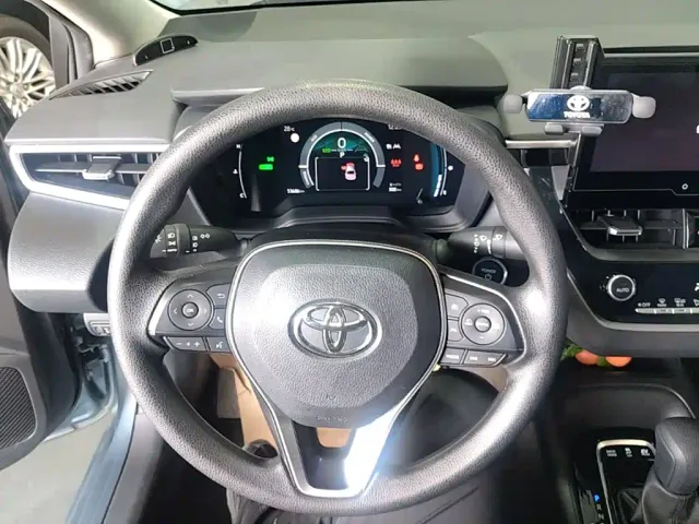 Toyota Corolla — Фото автомобиля 10