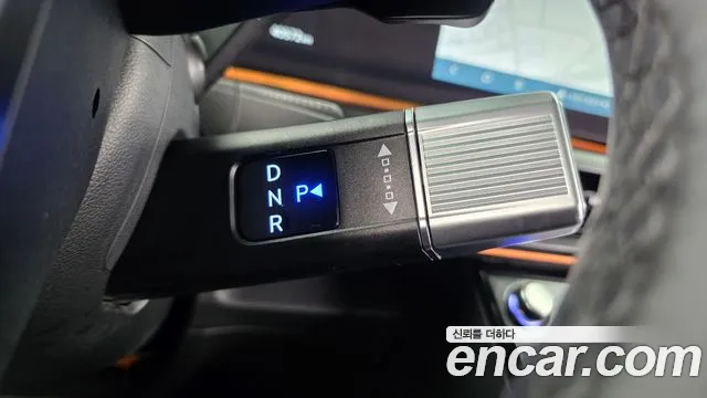 Hyundai Santa Fe MX5 — Фото автомобиля 12