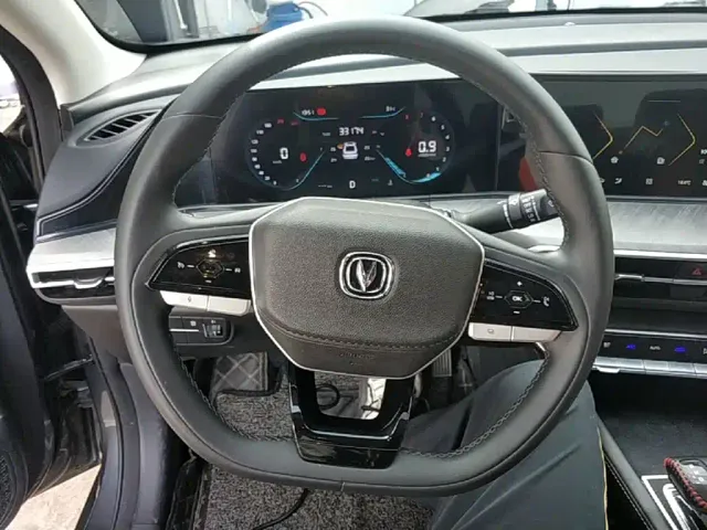 Changan Eado — Фото автомобиля 10