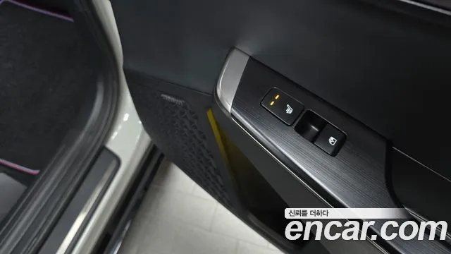 Kia EV6 — Фото автомобиля 27