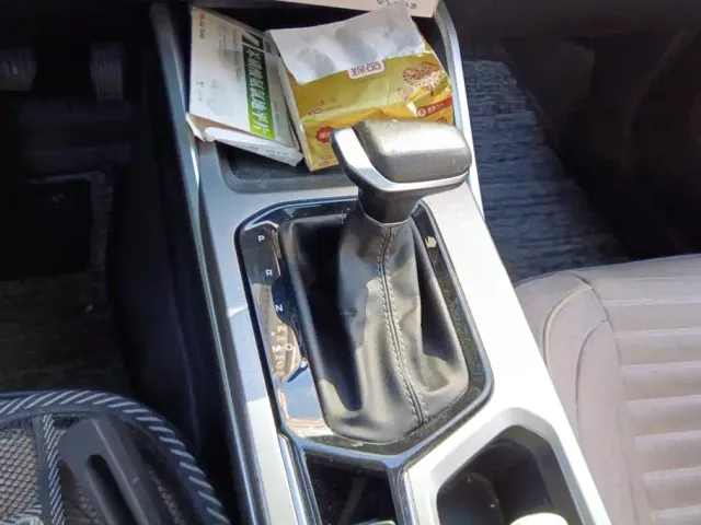 Geely Emgrand — Фото автомобиля 16