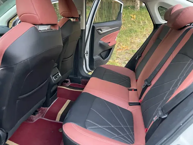 Changan Eado — Фото автомобиля 10