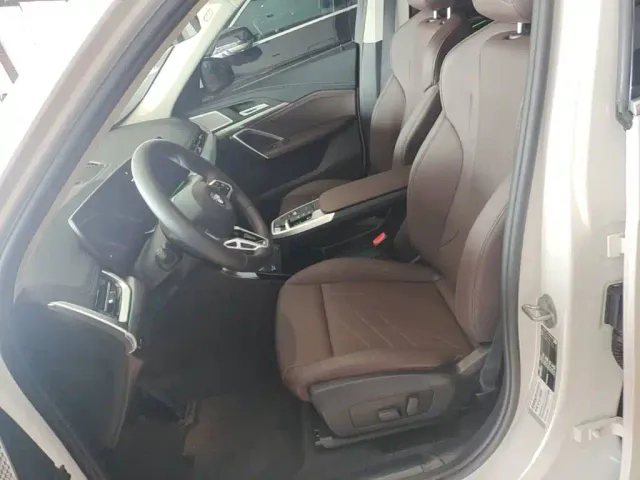 BMW X1 — Фото автомобиля 14