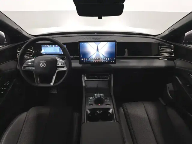 BYD Qin L — Фото автомобиля 5