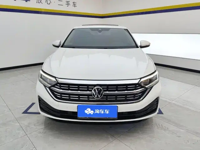 Volkswagen Sagitar — Фото автомобиля 2