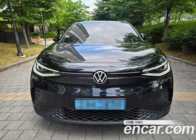 Volkswagen ID.4 — Фото автомобиля 2