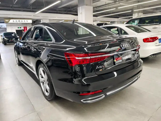Audi A6L — Фото автомобиля 13