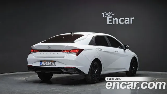 Hyundai AVANTE Avante (CN7) — Фото автомобиля 2