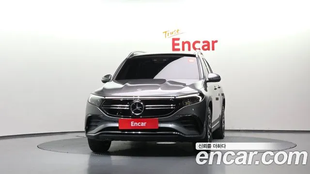 Mercedes-Benz EQB X243 — Фото автомобиля 3