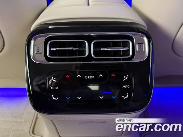 Mercedes-Benz S-Class — Фото автомобиля 14