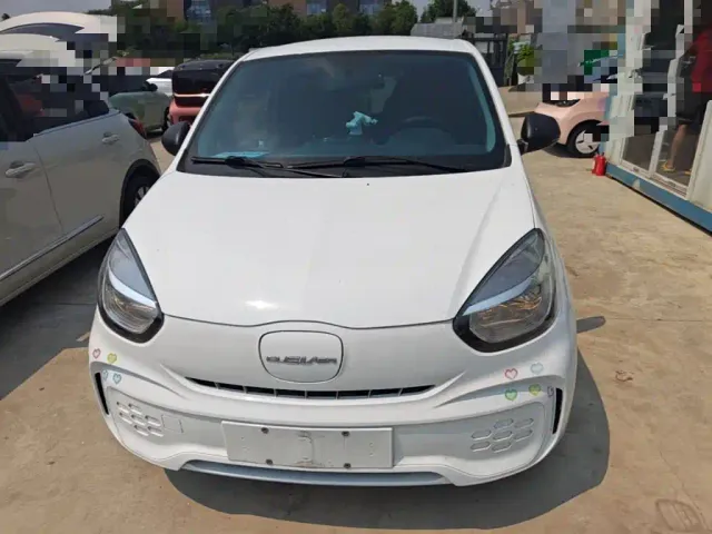 Roewe Clever — Фото автомобиля 2