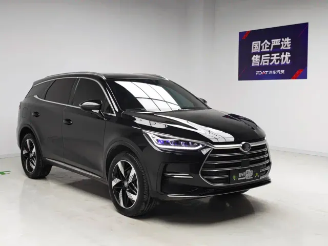 BYD Tang — Фото автомобиля 3