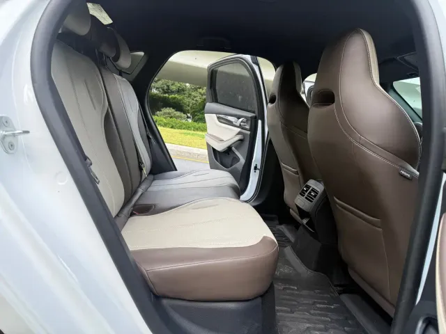 BYD Qin PLUS — Фото автомобиля 10