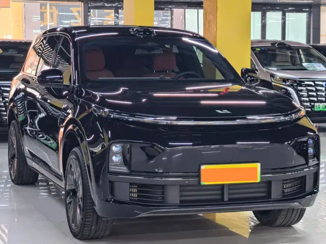 Li Auto L9 — Фото автомобиля 3