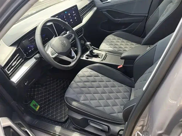 Volkswagen Sagitar — Фото автомобиля 14