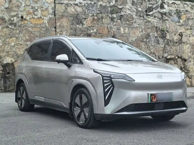 GAC Aion Y — Фото автомобиля 5