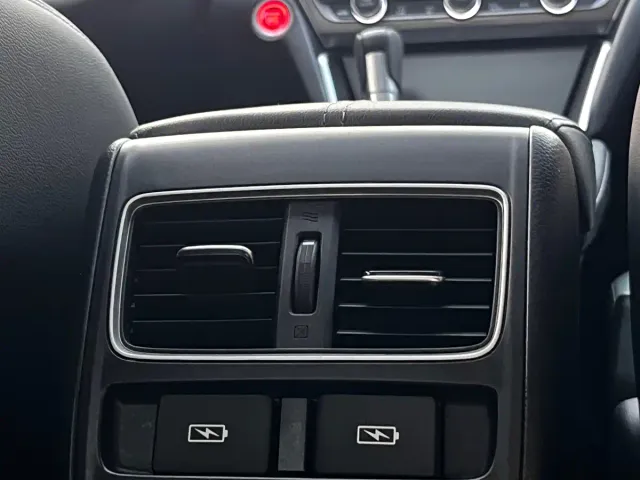 Honda Accord — Фото автомобиля 11
