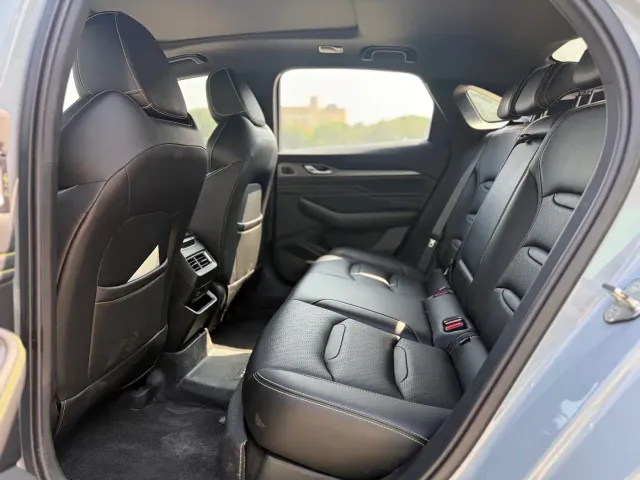 Geely Xingrui — Фото автомобиля 6