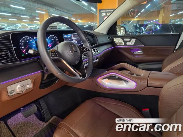 Mercedes-Benz GLE-Class — Фото автомобиля 15