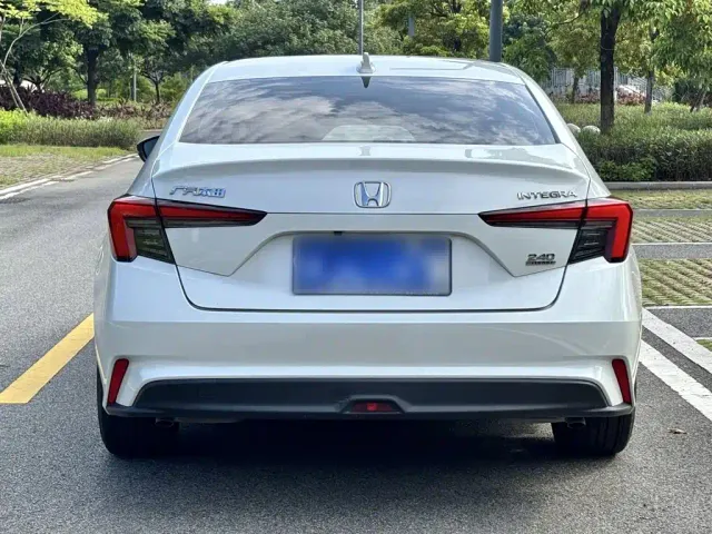 Honda Integra — Фото автомобиля 5