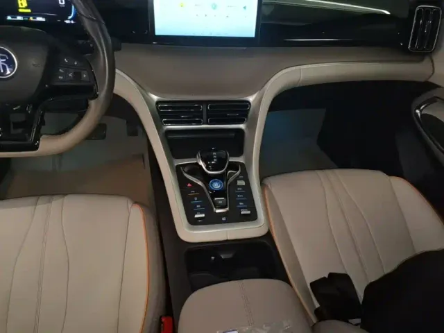 BYD Song Pro — Фото автомобиля 13