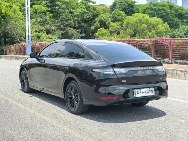 Leapmotor C01 — Фото автомобиля 16