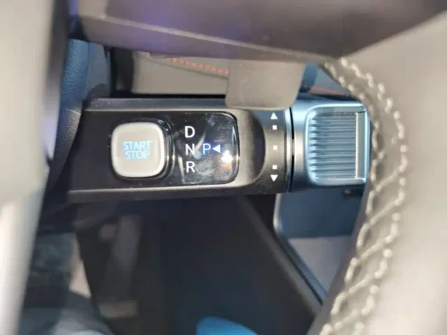 Hyundai ELEXIO — Фото автомобиля 13