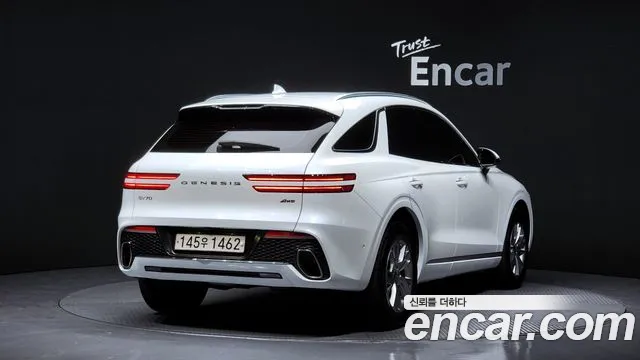 Genesis GV70 2.5T Бензин AWD — Фото автомобиля 2