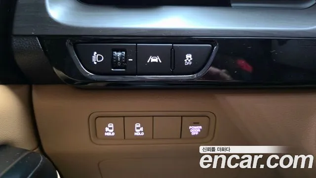 Kia Canival Carnival 4 поколение Дизель 9 мест Prestige — Фото автомобиля 19