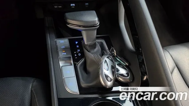 Hyundai Avante — Фото автомобиля 12