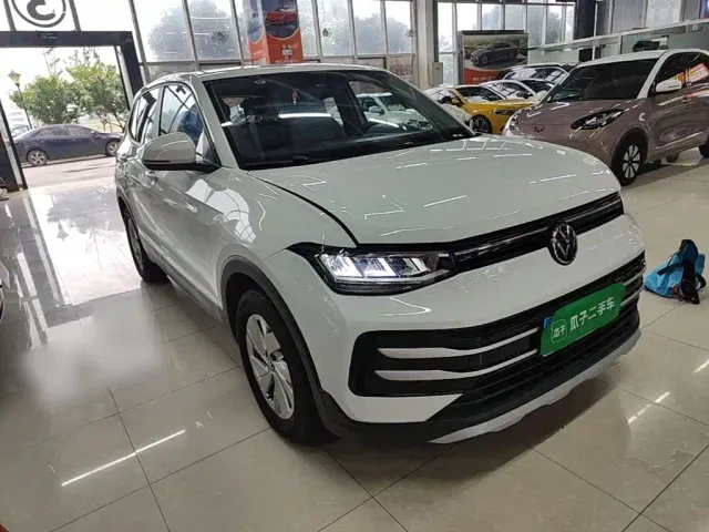 Volkswagen Tharu — Фото автомобиля 3