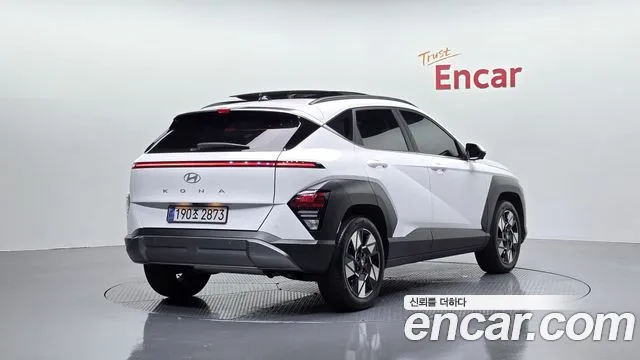 Hyundai Kona SX2 — Фото автомобиля 2