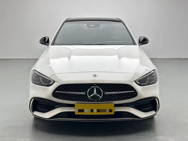 Mercedes-Benz C-Class — Фото автомобиля 2
