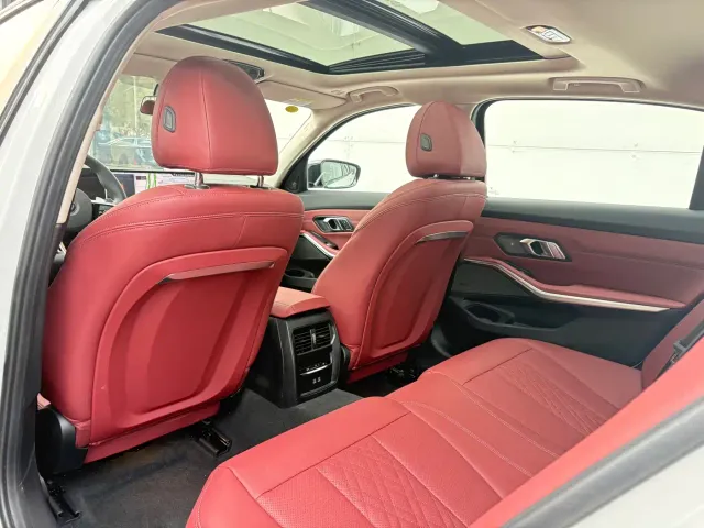 BMW 3 Series — Фото автомобиля 6