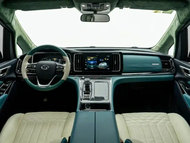 GAC Trumpchi M8 — Фото автомобиля 17