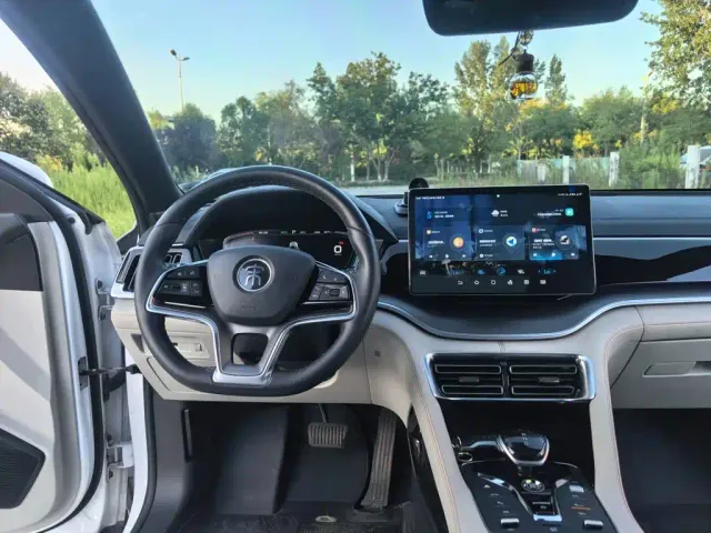 BYD Song PLUS — Фото автомобиля 16
