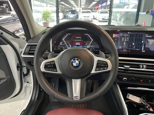 BMW 3 Series — Фото автомобиля 9