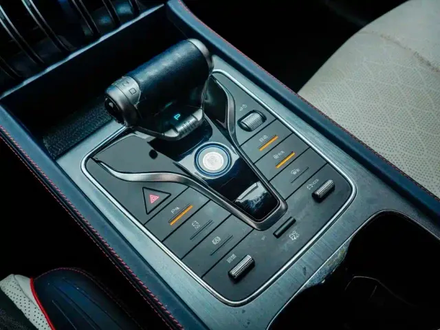 BYD Yuan PLUS — Фото автомобиля 18