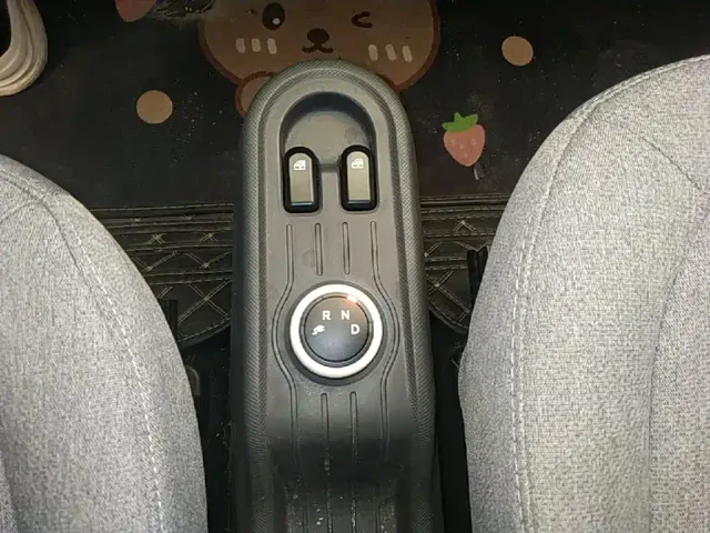 Wuling Hongguang Mini EV — Фото автомобиля 13