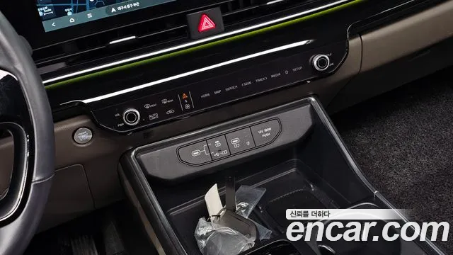 Kia Carnival 4th Gen — Фото автомобиля 30