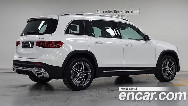 Mercedes-Benz GLB-Class — Фото автомобиля 2