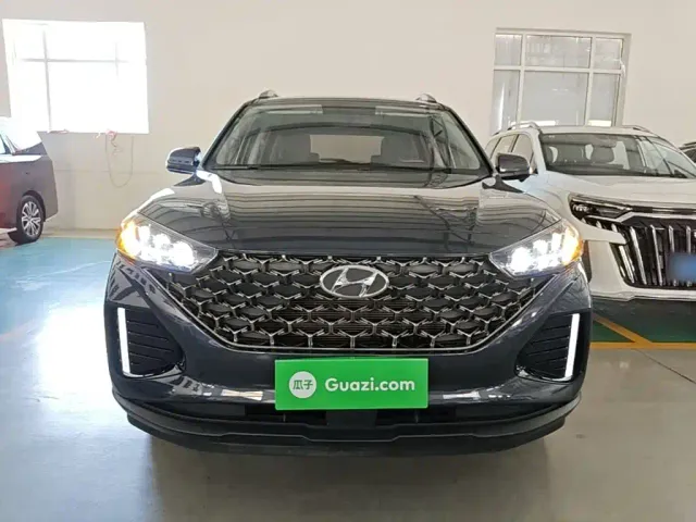 Hyundai ix35 — Фото автомобиля 2