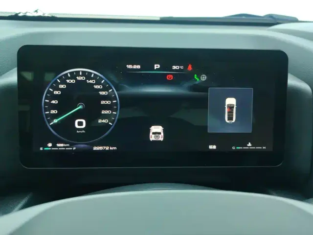 Haval H9 — Фото автомобиля 14