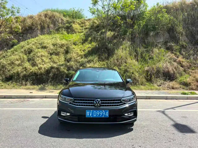 Volkswagen Magotan — Фото автомобиля 2
