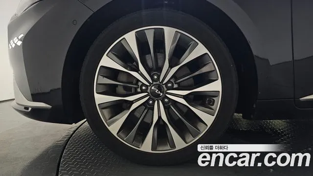 Kia K8 2.5 Бензин 2WD — Фото автомобиля 5
