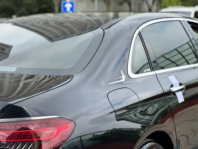 Mercedes-Benz E-Class — Фото автомобиля 17