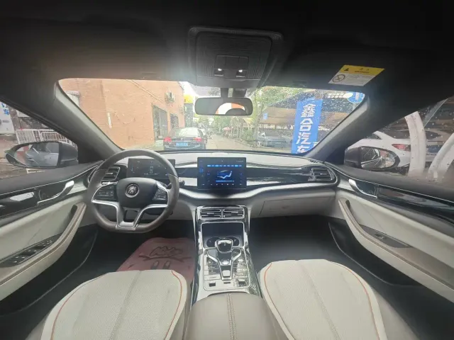 BYD Qin PLUS — Фото автомобиля 7